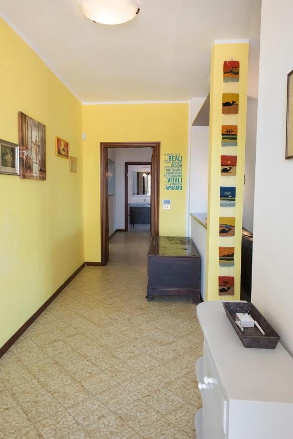 A11 - Varano, Delizioso Trilocale Con Giardino อังโกนา ภายนอก รูปภาพ