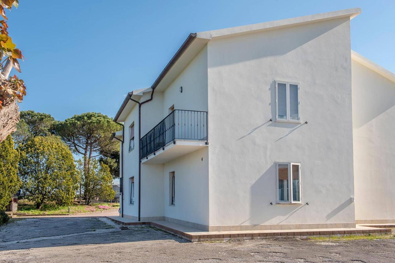 A11 - Varano, Delizioso Trilocale Con Giardino อังโกนา ภายนอก รูปภาพ