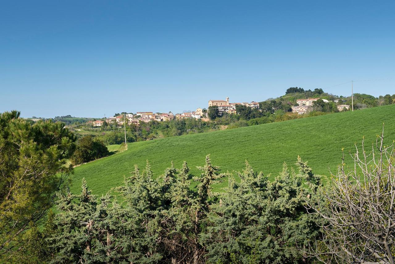 A11 - Varano, Delizioso Trilocale Con Giardino อังโกนา ภายนอก รูปภาพ