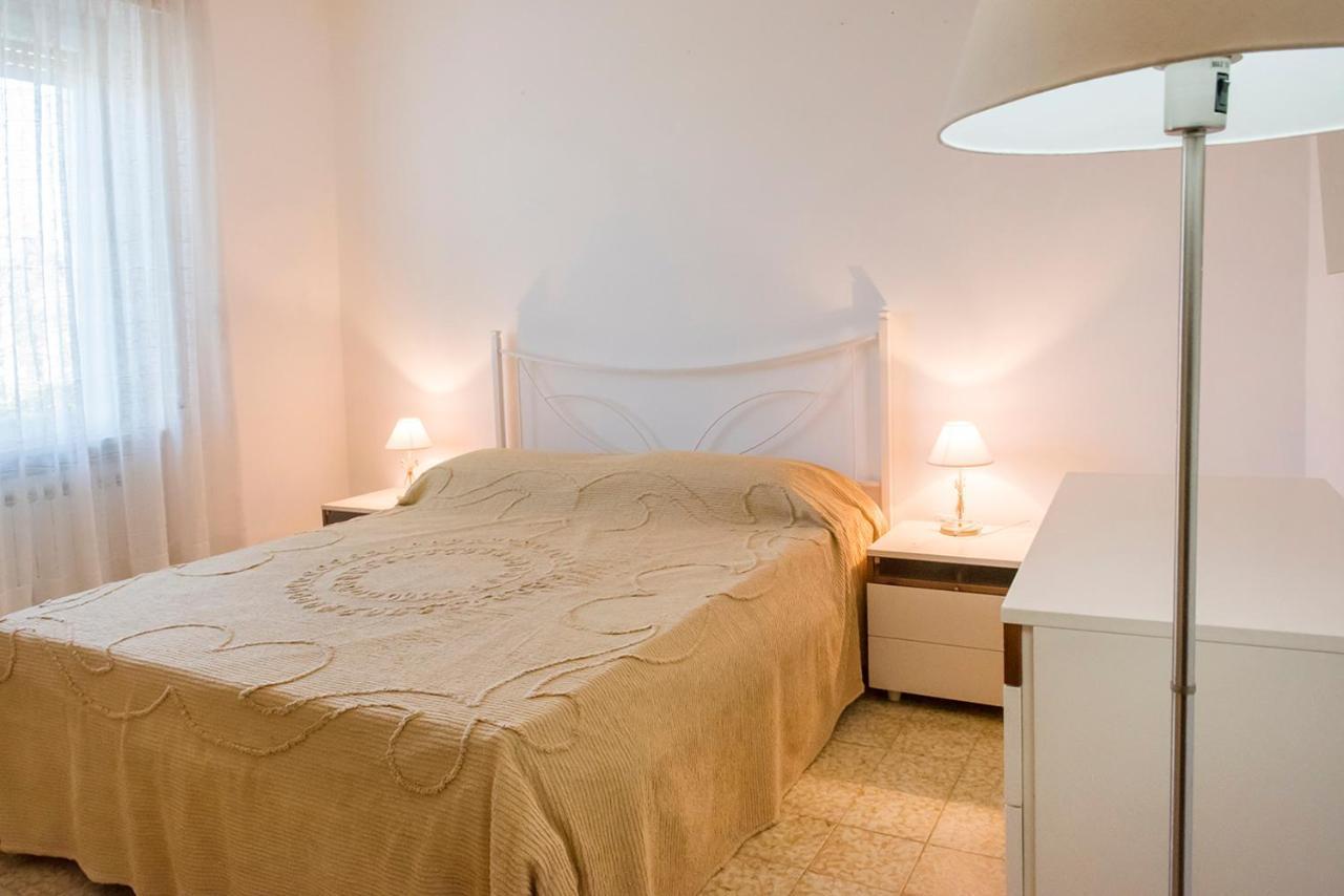 A11 - Varano, Delizioso Trilocale Con Giardino อังโกนา ภายนอก รูปภาพ