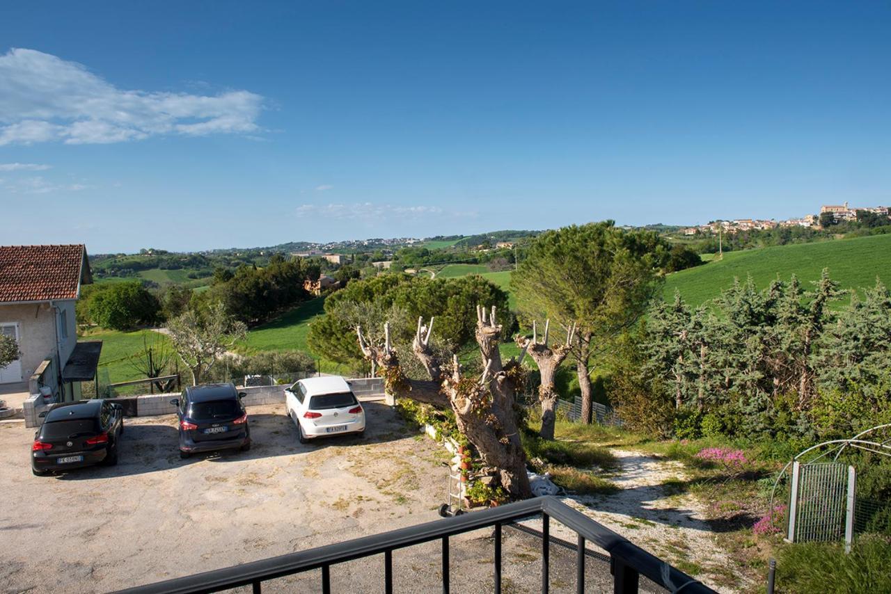 A11 - Varano, Delizioso Trilocale Con Giardino อังโกนา ภายนอก รูปภาพ
